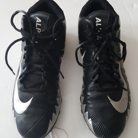 Nike Other - Nike cleat shoes